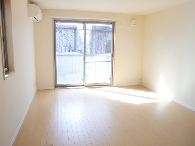 快適テラスハウス☆【ラ・グランシューズⅢ】