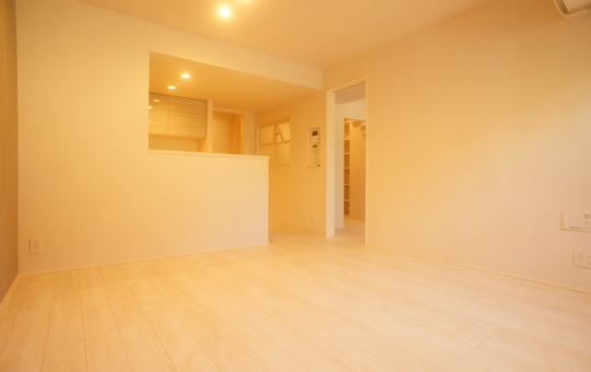 築浅シャーメゾン！大切なペットと住めます☆【テイルパイン】