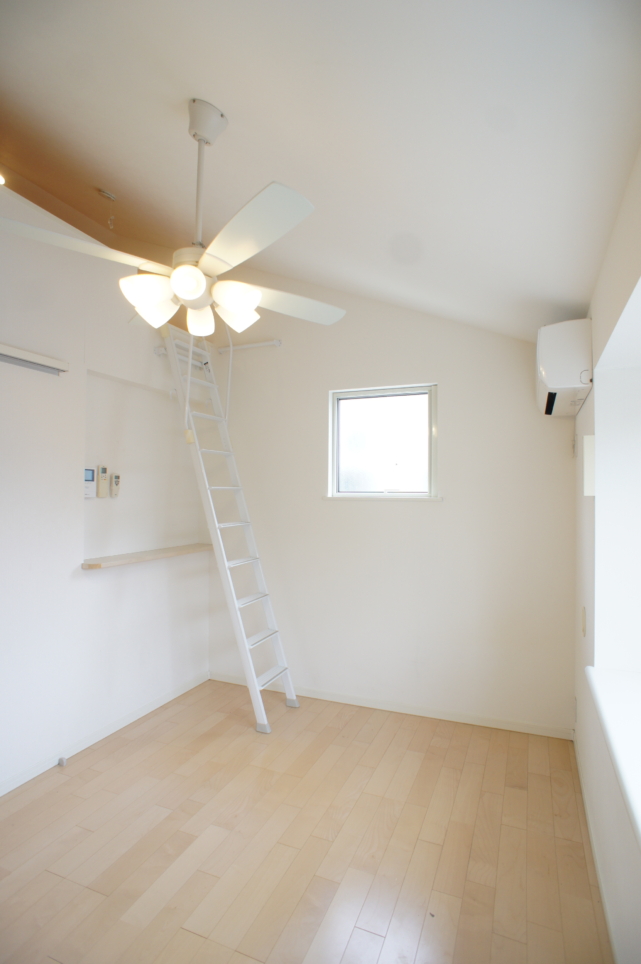 学生におすすめ☆アザーレらんど 204