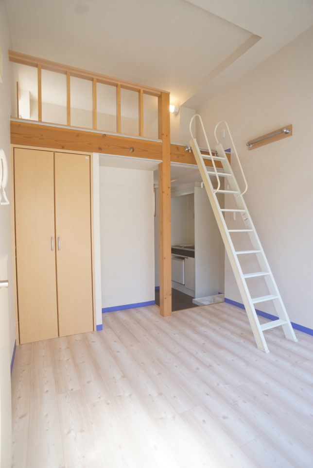 2025年11月成約限定！１ヶ月フリーレント付き！【HS桜ハイツ桜101号室】