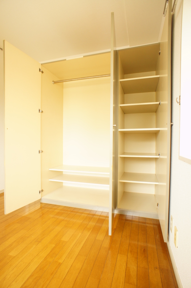 小田急線 登戸 徒歩 4分！1LDK☆(ラ・カーサ登戸 301)