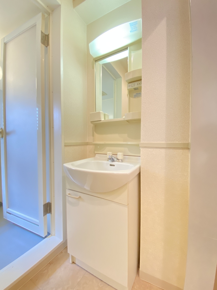 【アルピーノ神大寺】ペット飼育可能！コンビニ目の前・平坦地にあるマンションです♪