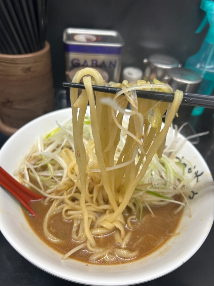 ★手打ちラーメン馬賊 日暮里店で味わう「ネギ味噌ラーメン」激ウマ★