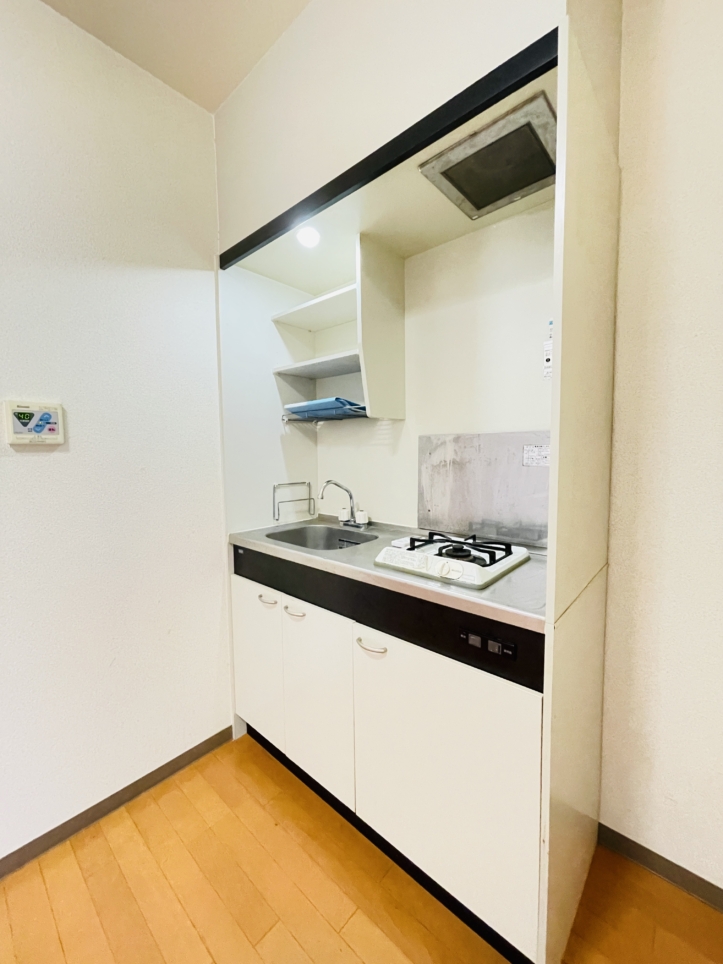 1フロア２住戸　駅３分！【HOビル　横浜市営地下鉄　弘明寺駅】