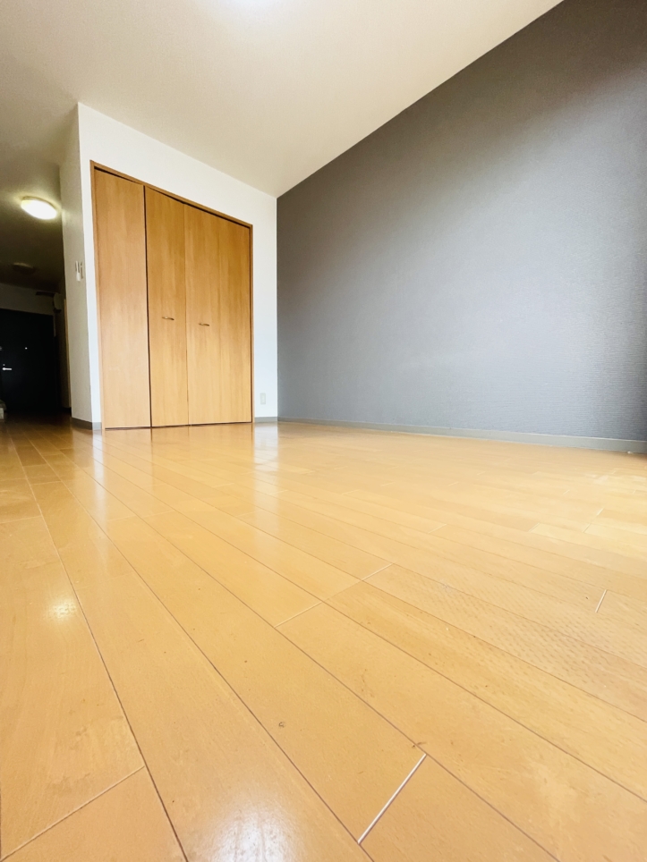 1フロア２住戸　駅３分！【HOビル　横浜市営地下鉄　弘明寺駅】