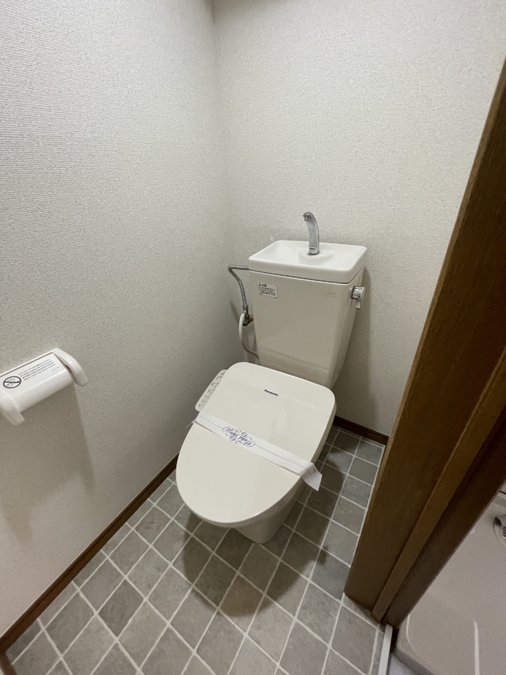 和室が洋室に変更！？大規模改修工事完了☆　【サンジュリアン　101号室】