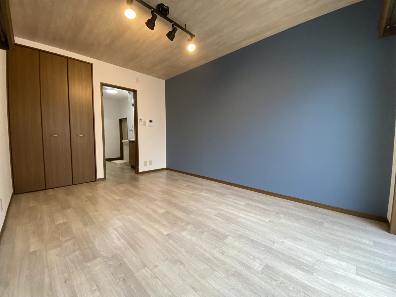 🐾ペット相談OK（猫のみ）赤羽岩淵エリアの快適1R物件・バストイレ別・独立洗面台あり🐾＜ReDEAL志茂＞