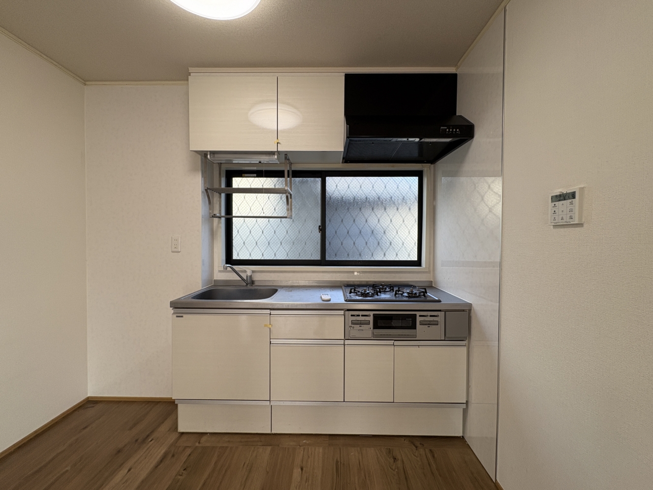 大人気2LDKご紹介♪ハイム栗山201号室