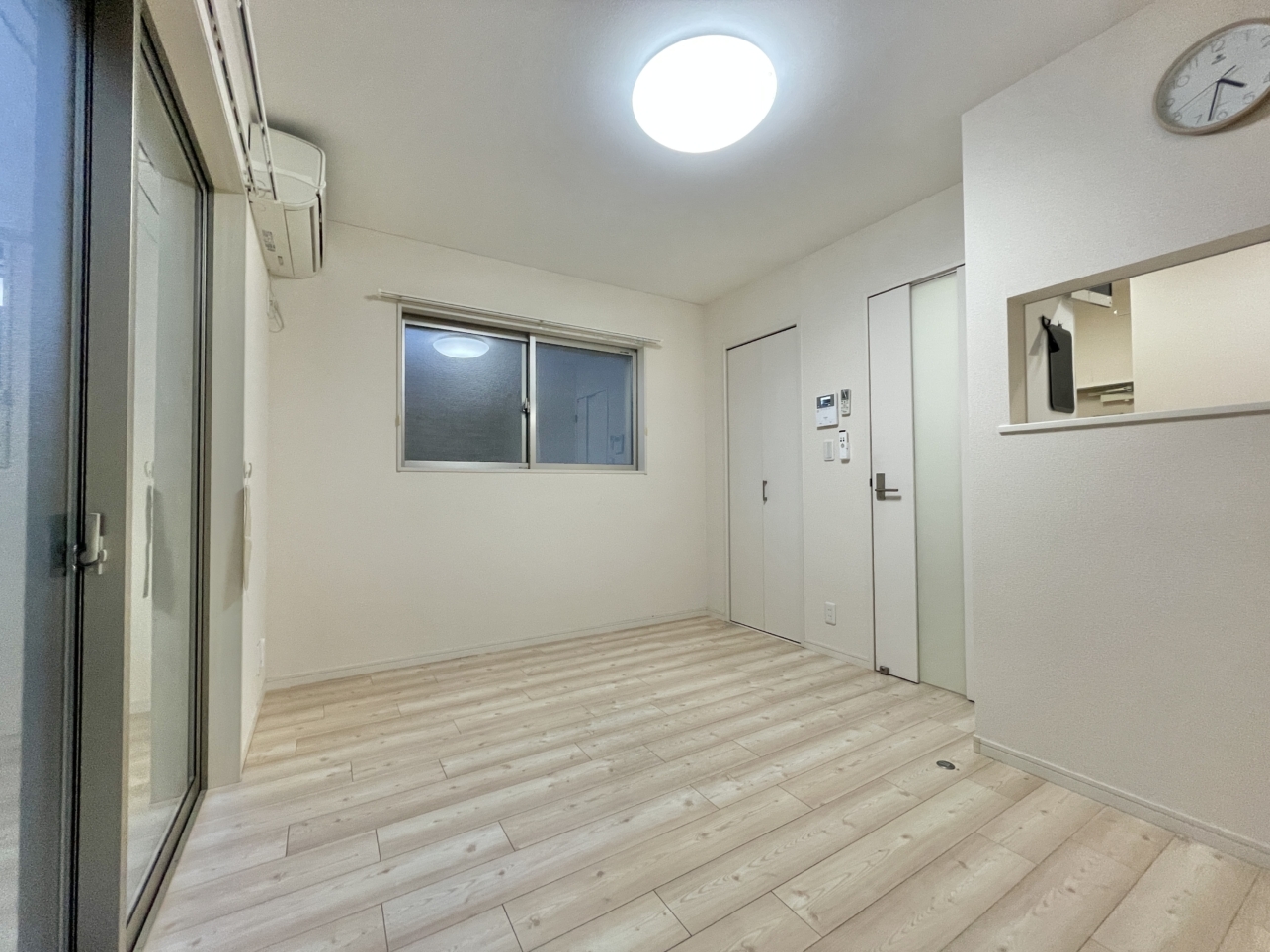 宅配ボックス新規設置！　【コンフォルト国立101号室】