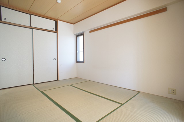 人気のマンションタイプ2LDK☆　リバービュー泉