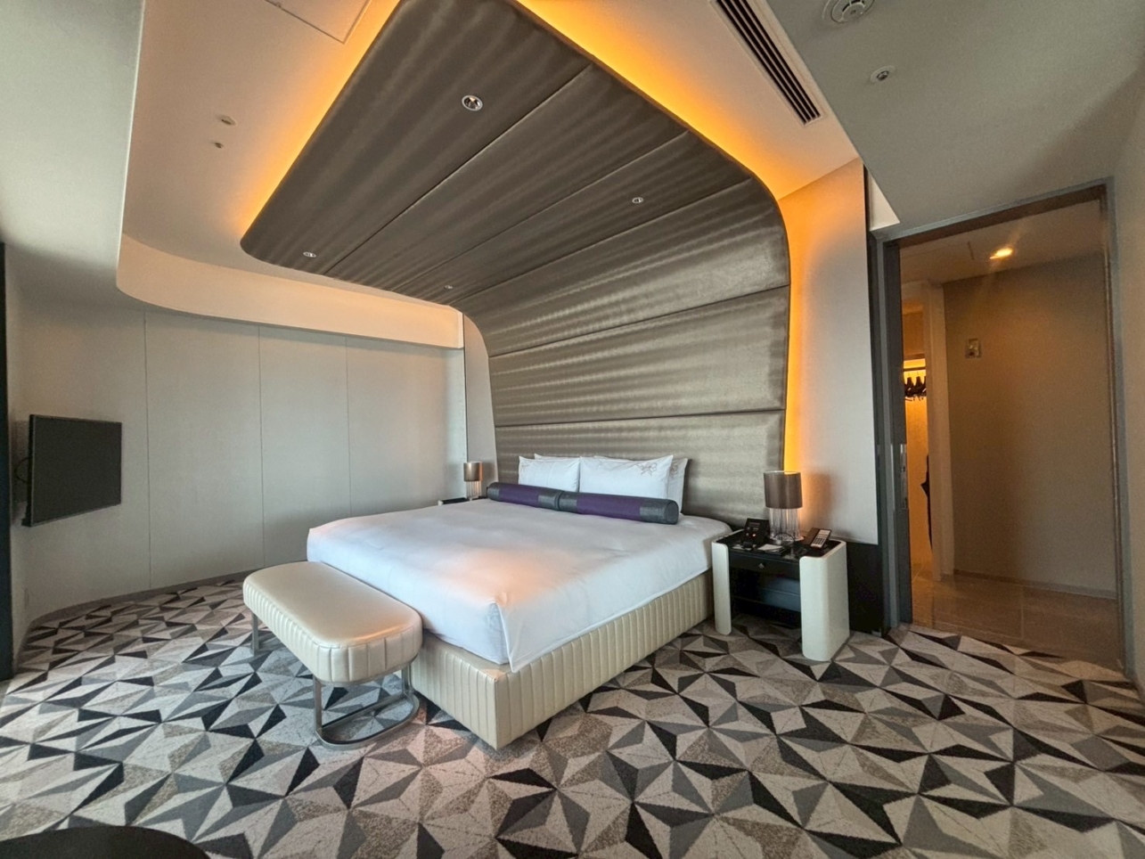 ♦みなとみらいの高級リゾートＨＯＴＥＬ♦　ザ・カハラ・ホテル＆リゾート横浜