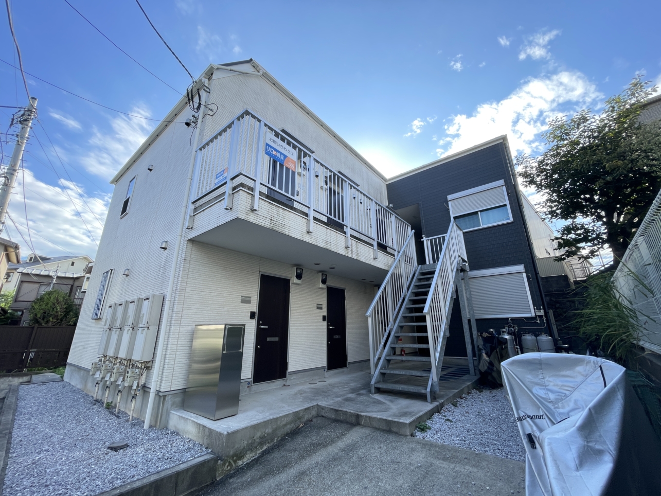 閑散な住宅街！自転車OK・宅配ボックスあります☆　-ランド横浜ウエスト-