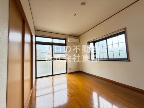 陽当たりのいいお部屋【ゴールドハイツ】