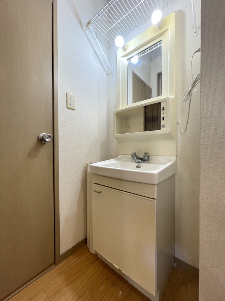 インターネット接続可　２面採光　～Ｌａ・Ｐｒｅｓ　Ｂ～