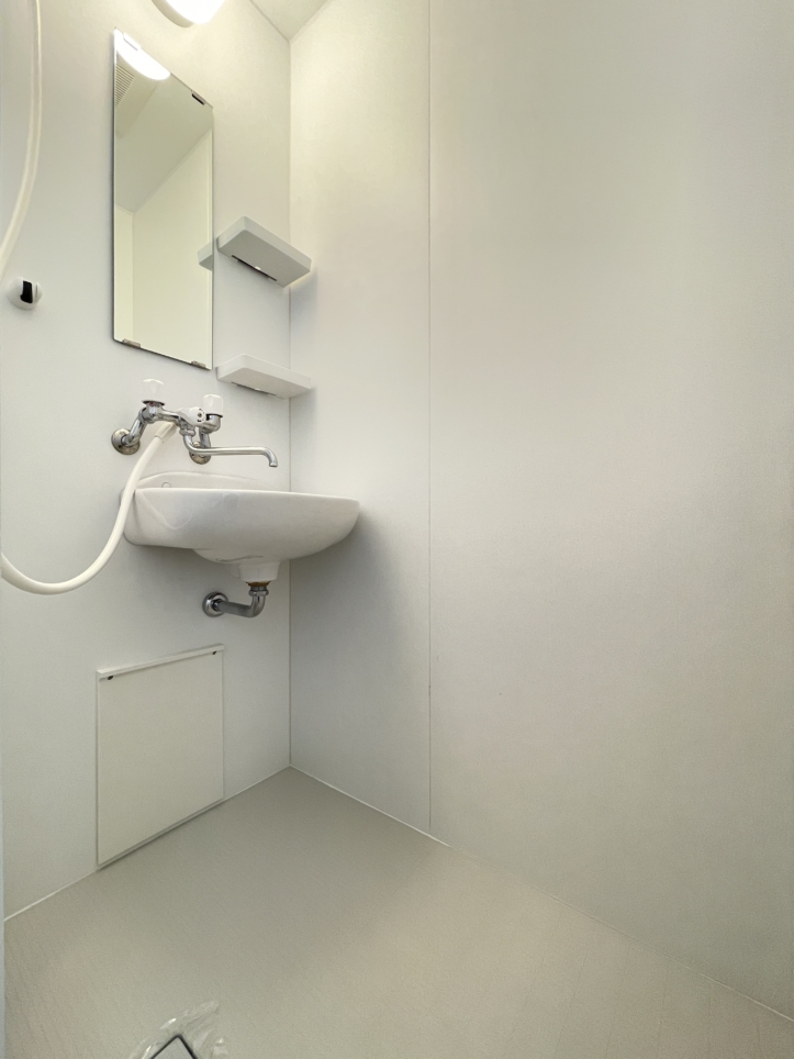 シャワールーム・トイレ新設！室内洗濯機置き場に生まれ変わった☆　サンレイクマンション