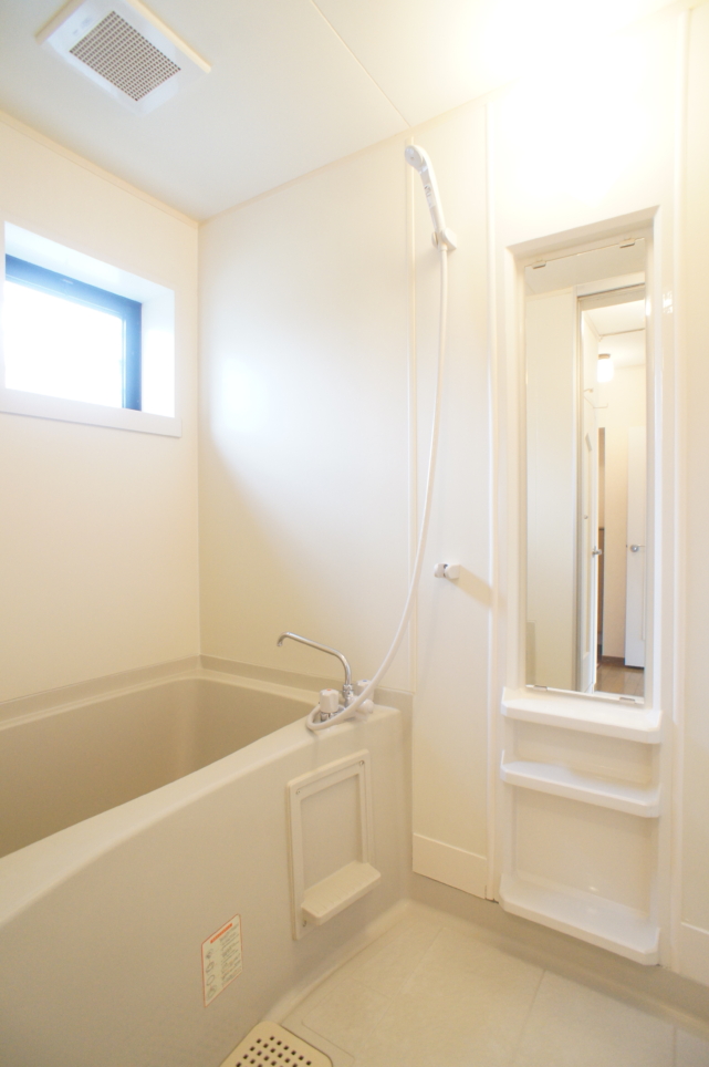 南東向き・２階角部屋です♪【セゾン上北沢】