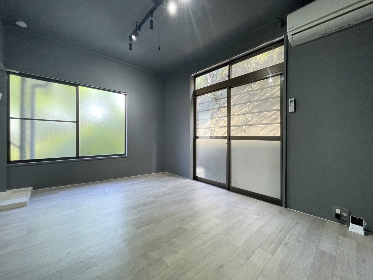 収納たっぷり☆【KOMA101】