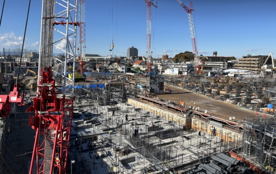 京王多摩川駅☆変身中