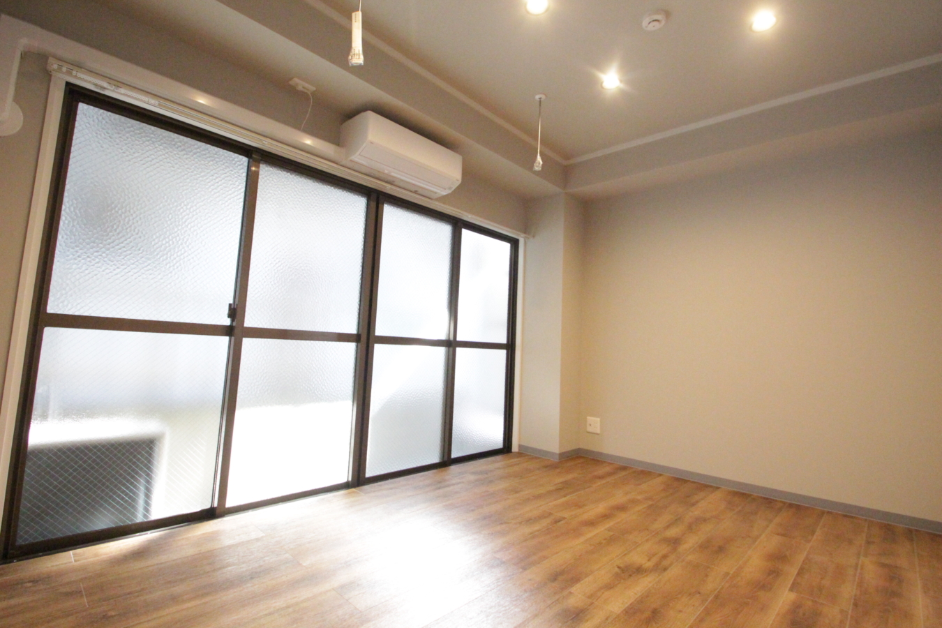 フルリノベーション済物件🏗️　クミコーポA　（鶴見区）