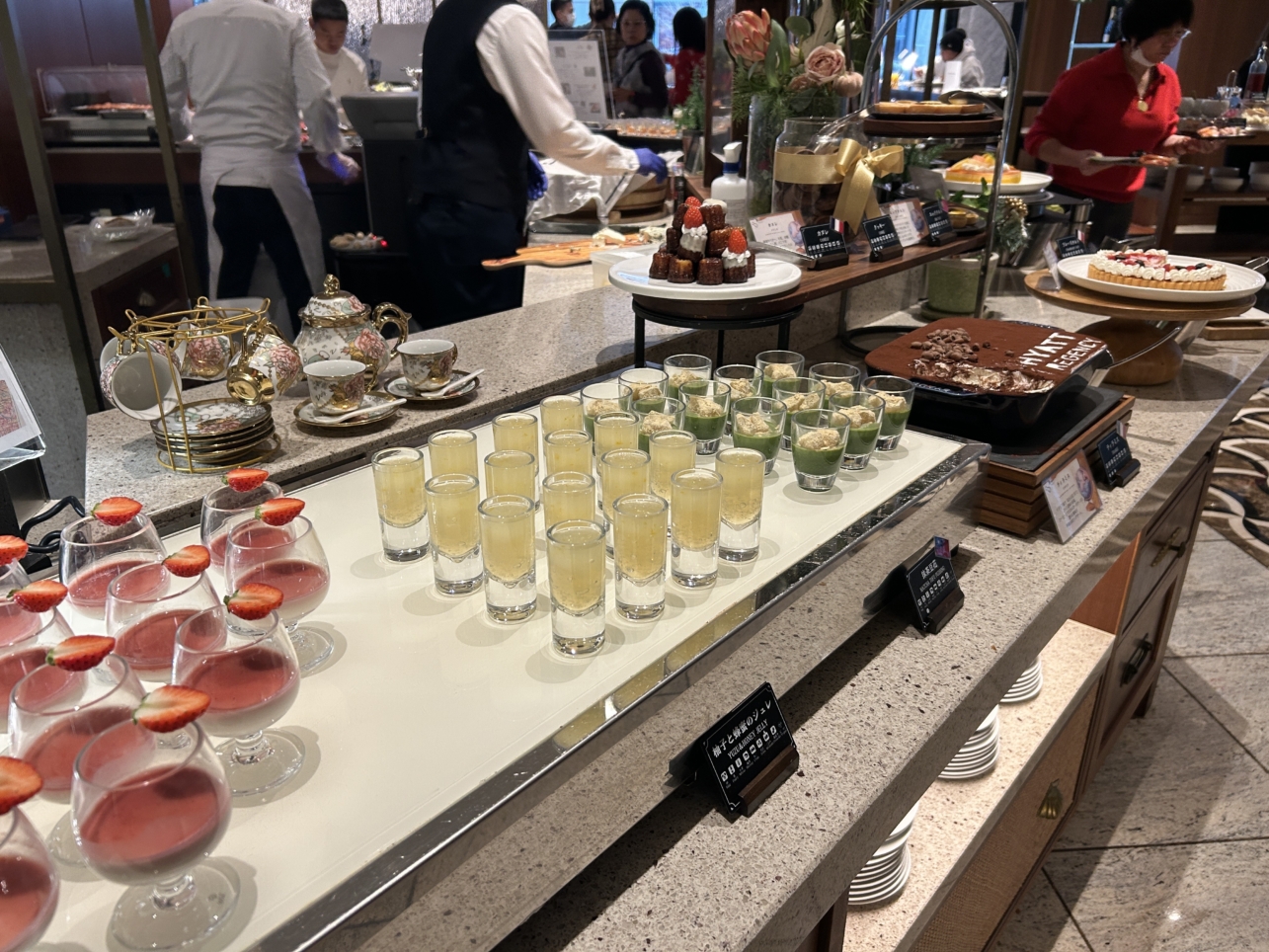 ハイアットリージェンシー横浜「Harbor Kitchen」で世界を旅するビュッフェ体験