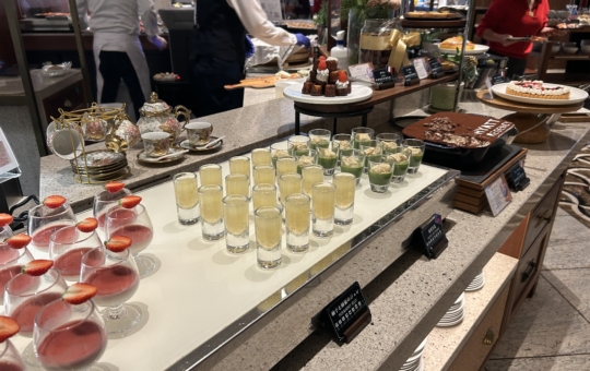 ハイアットリージェンシー横浜「Harbor Kitchen」で世界を旅するビュッフェ体験