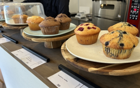 朝から営業しているマフィン屋さん♪【THE MUFFINS & GRANOLA MAN/小田急相模原】