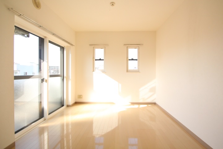 【グランヴィスタ】★☆駅近オートロックマンション最上階☆★ウォークインクローゼットもあります♪