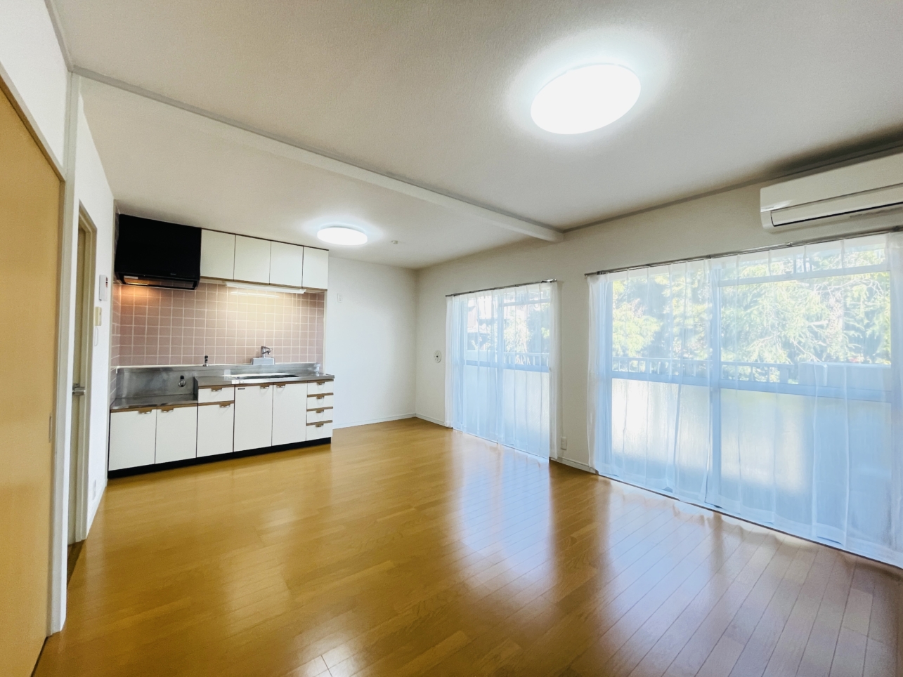 【ヒルクレスト石川】閑静な住宅街にある駐車場完備RC造マンション