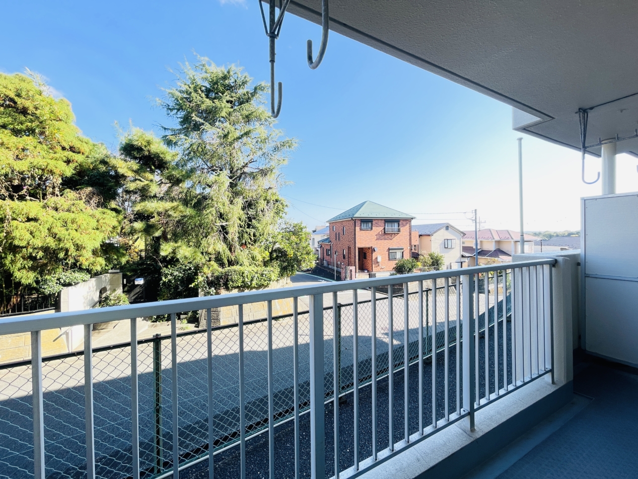 【ヒルクレスト石川】閑静な住宅街にある駐車場完備RC造マンション