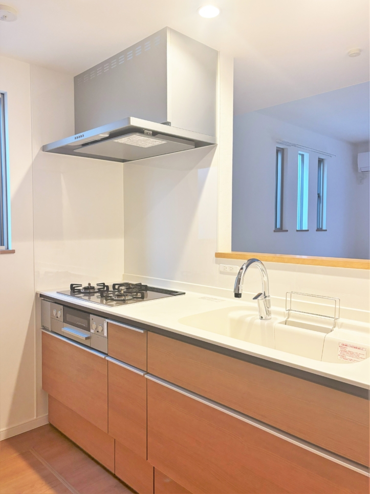 広々リビングの快適テラスハウス！モンタナ１♪