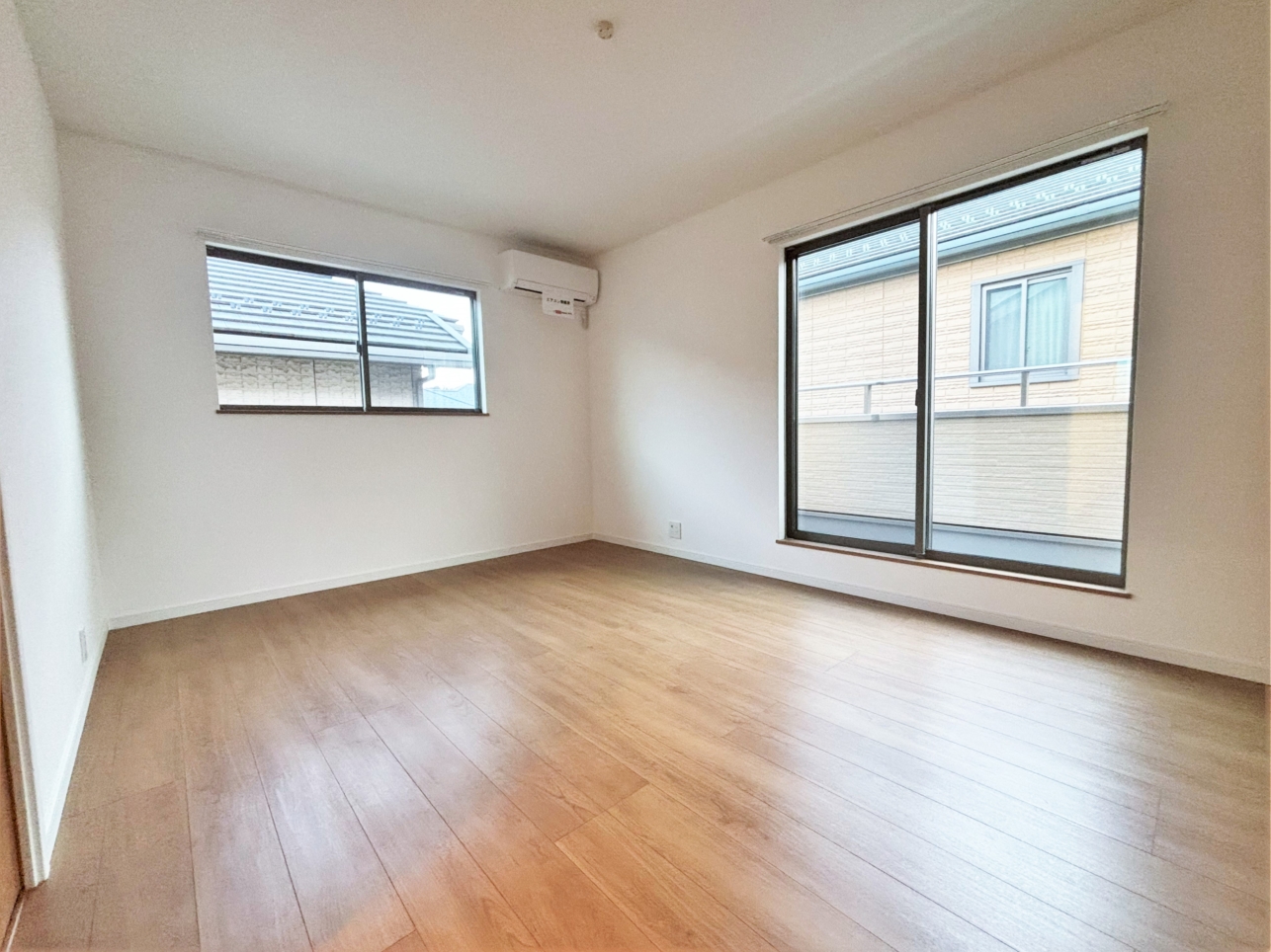 広々リビングの快適テラスハウス！モンタナ１♪