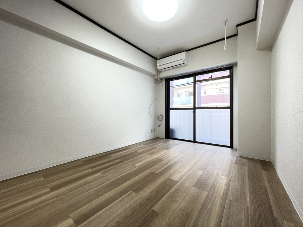 シャワールーム・トイレ新設！室内洗濯機置き場に生まれ変わった☆　サンレイクマンション