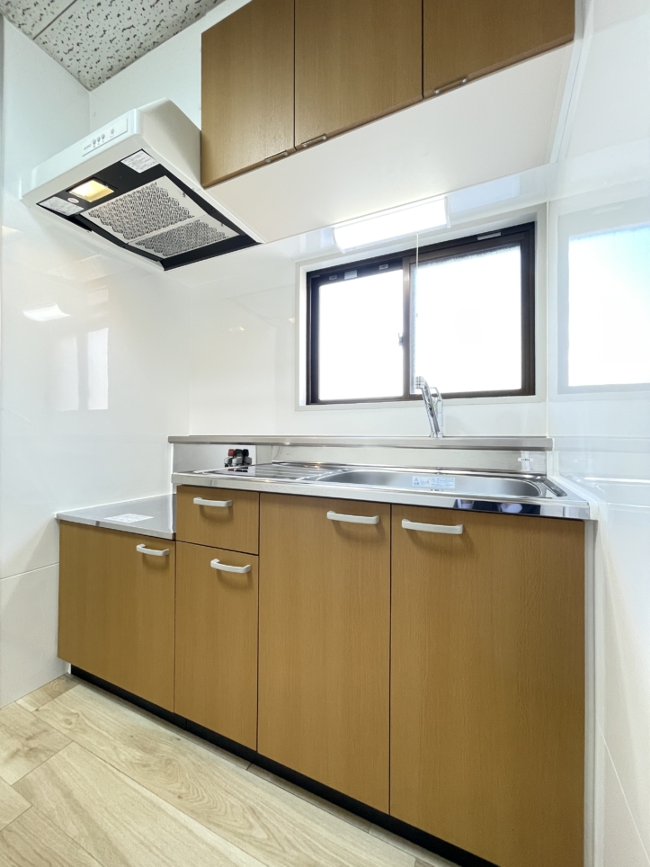 シャワールーム・トイレ新設！室内洗濯機置き場に生まれ変わった☆　サンレイクマンション