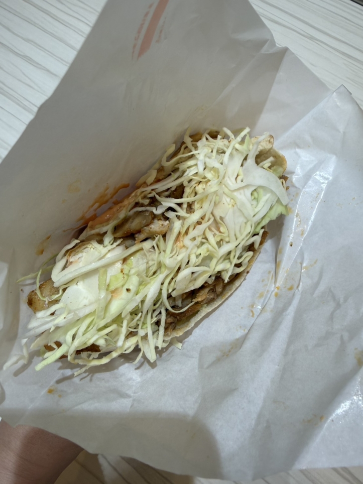 ☆ボリューム満点ケバブサンド☆【ケバブショップ笹塚店】