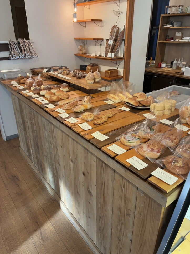 パンだけじゃない【コトリベーカリー】