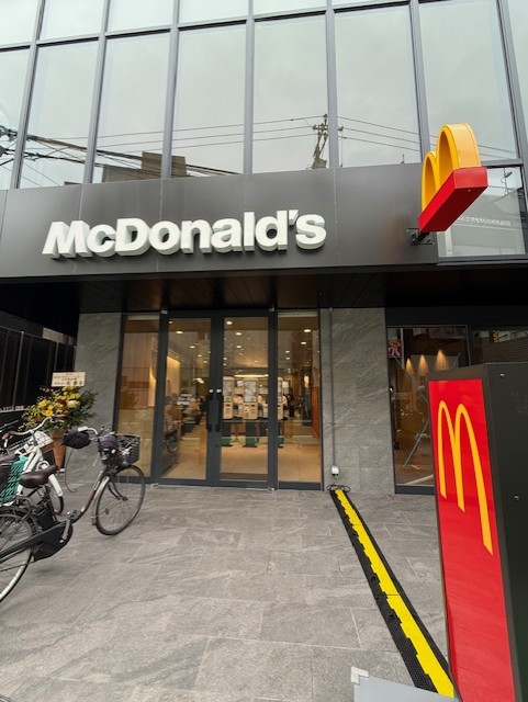 ★町田駅北店オープン！最新デザインの【マクドナルド】★