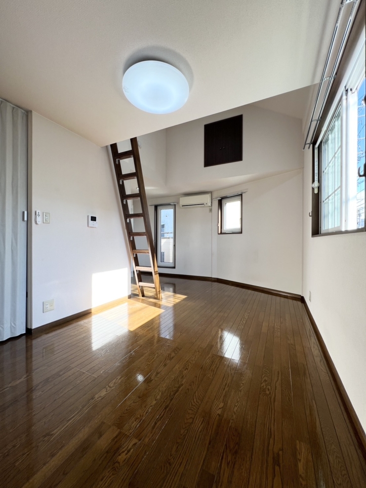 広い部屋お探しならここしかないです！1Rタイプ