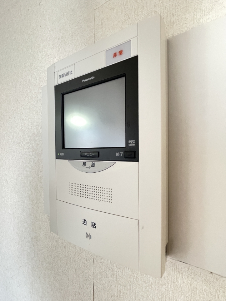 フルリフォーム中　～コスモ吉野町～