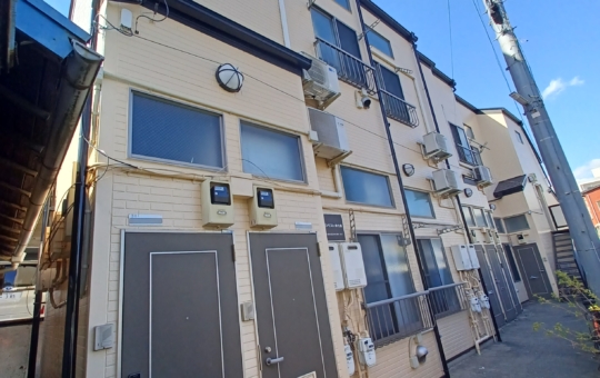 収納力たっぷり♪【インベスト仲六郷 202】