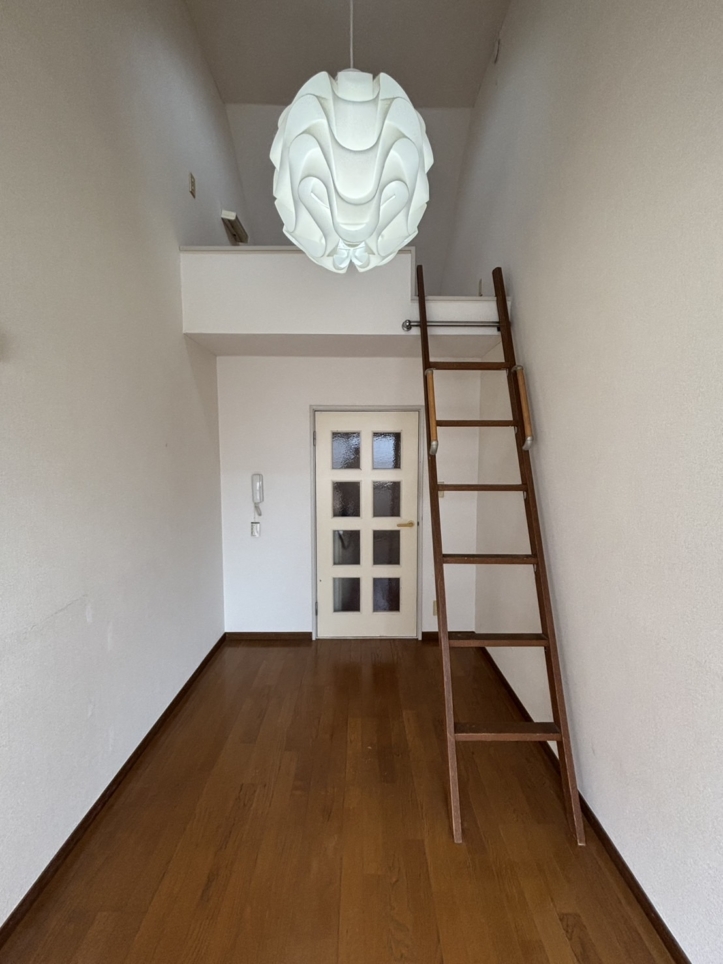 照明がオシャレ☆【セドルハイム田園調布 ２０６】