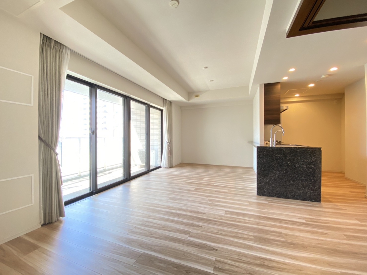 「85㎡超の贅沢空間×上質な暮らし」芝公園5分【プラウド芝公園】