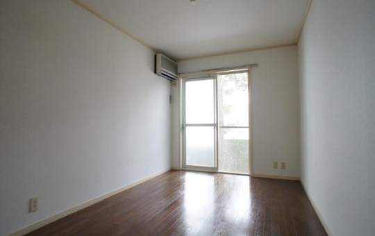 東京農大まで徒歩３分！【ゼフィールカリタ1-C】