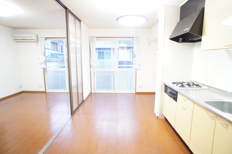 仙川駅徒歩4分☆【ハウス池亀10号館】