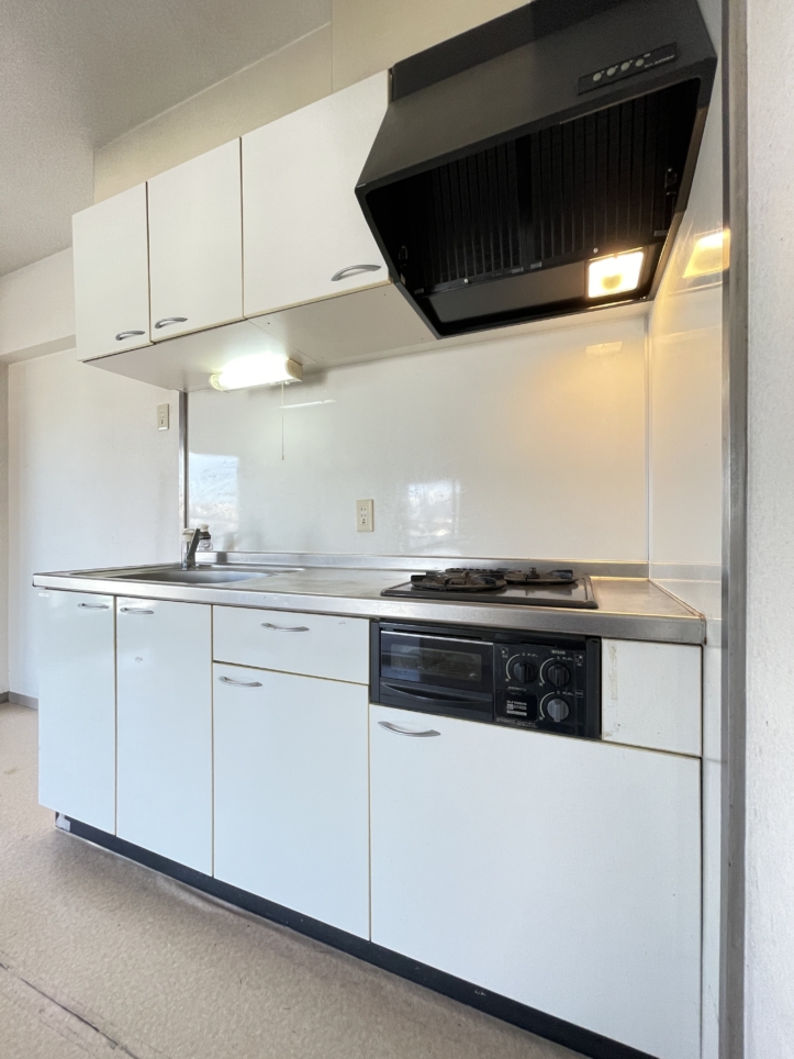 フルリフォーム中　～コスモ吉野町～