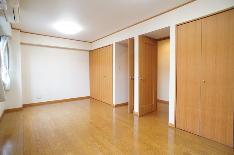 快適なペントハウス☆【ハイフレンドコート】