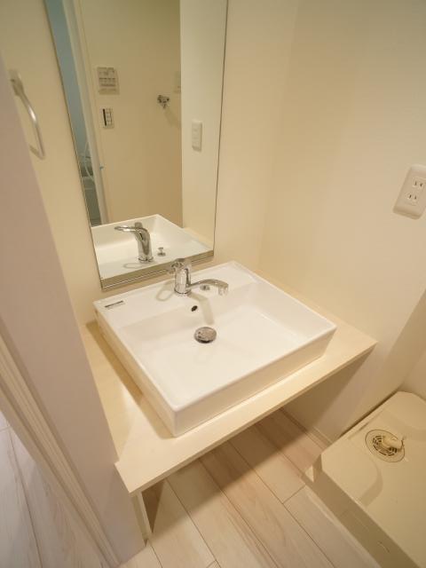 安心のオートロック＆デザイン性の高いお部屋✨(セレ府中)