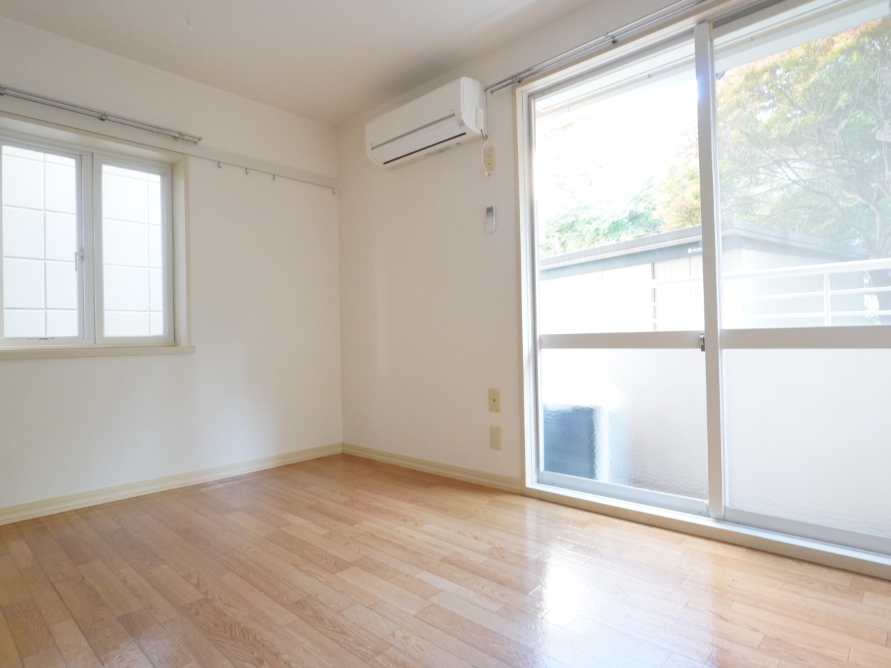 ヴィラパイン101号室