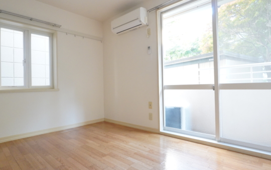 ヴィラパイン101号室