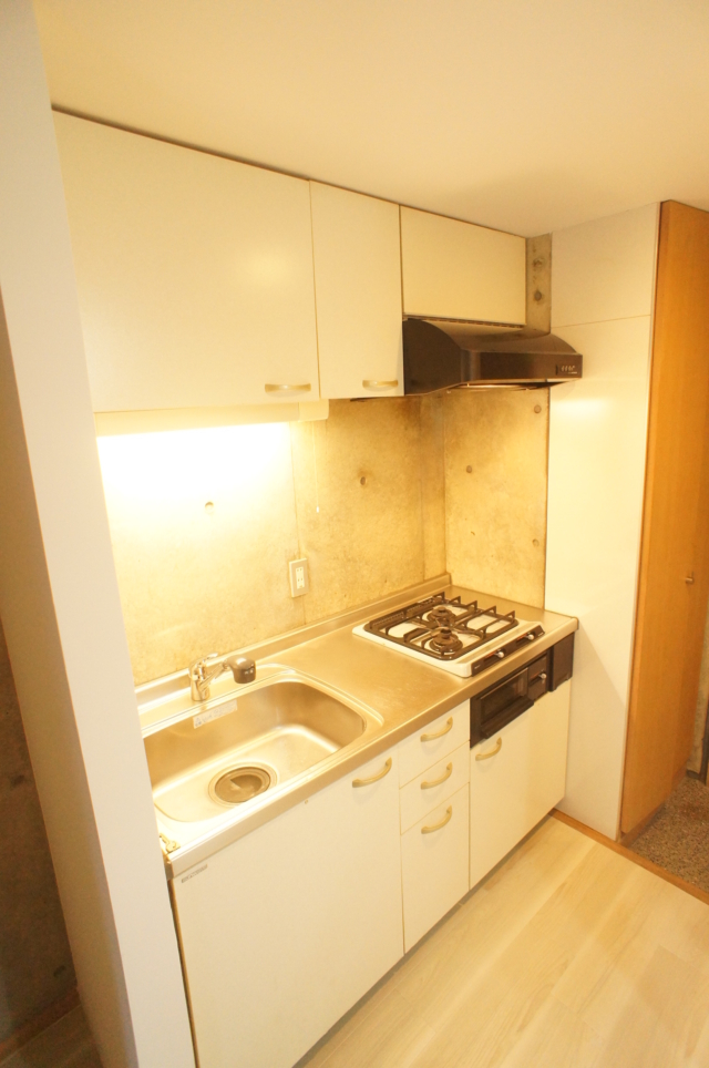 ☆笹塚駅徒歩圏内、独立洗面台付き1Kマンション☆ブレスオートゥ102