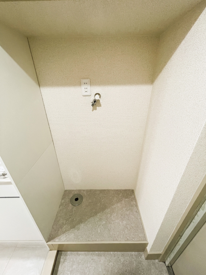 リノベーションした2Kのお部屋！！☆(サングリーン小林 306)